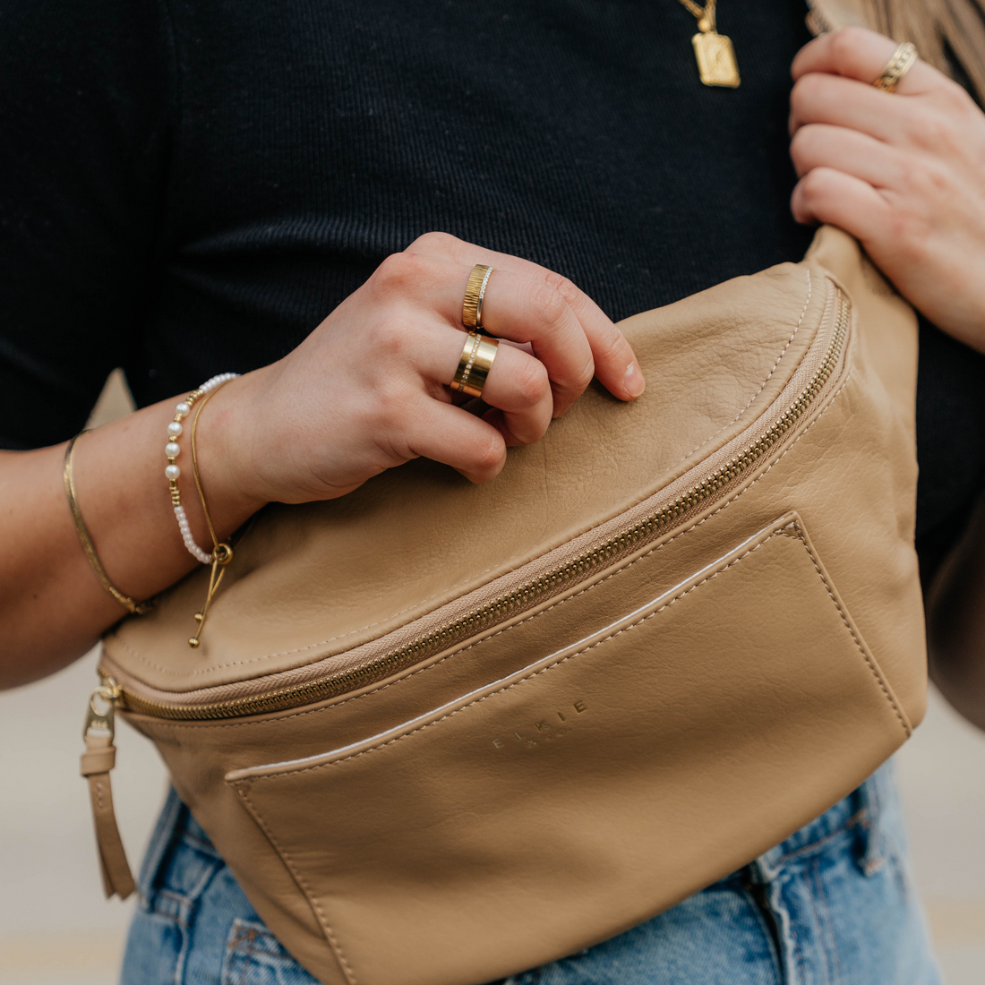 tan leather fanny pack elkie